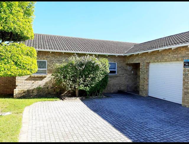 3 BEDROOM TOWNHOUSE RENTED IN PROVIDENTIA